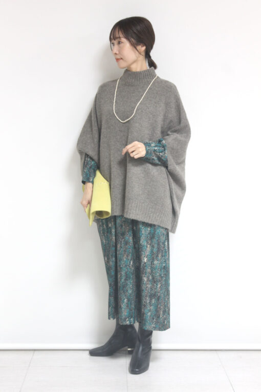 シロデラボンテ（siro de labonte）ポンチョニット＆ノンブルアンペール（NOMBRE IMPAIR）ドローイングドットプリントラグランヨークＯＰ～☆ 画像