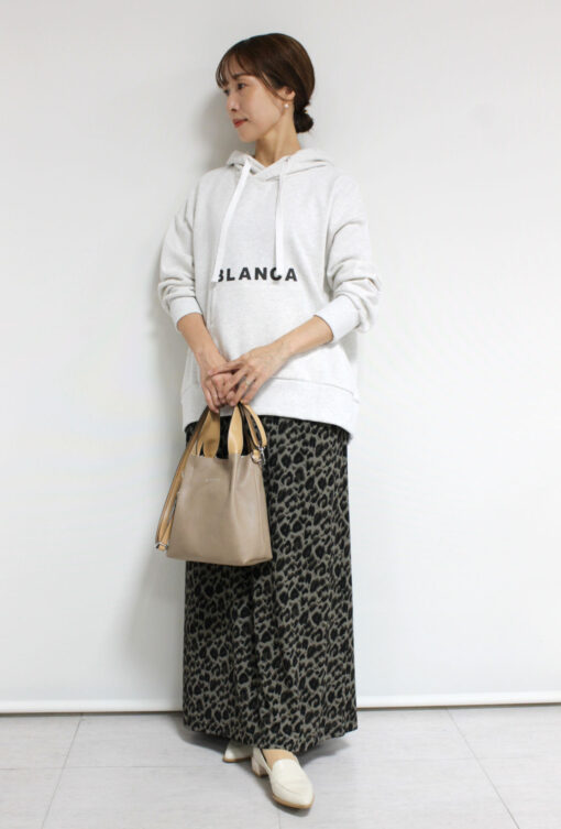 シロデラボンテ（siro de labonte）「BLANCA」フーディ＆レオパードペンシルスカート～🌟 画像