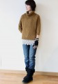 Yangany(ヤンガニー）オフタートル７分袖ケーブル編みセーター