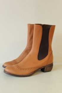 atelier brugge （アトリエブルージュ)ウイングチップサイドゴアブーツ