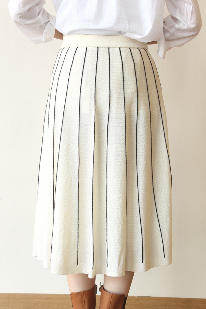 Yangany（ヤンガニー）天竺ストライプミッドカーフスカート／ホワイト - 16,500円 | 通販 | CREEKS