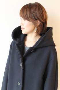 MACPHEE(マカフィー）フーデットコクーンコート／ネイビー