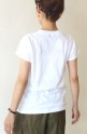 Le Melange（ル・メランジュ）のCaliforniaロゴプリントTシャツ／ホワイト