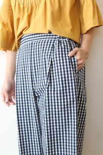 人気商品の中古品・新品・未使用品 chambre charme（シャンブルドゥシャーム)ギンガムチェック de パンツ