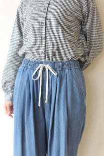アヤン（ayane）テンセルデニムパンツ／ブルー - 15,180円