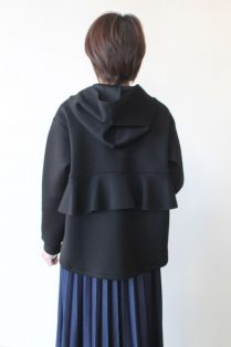 ガレナ（GALENA）パール付きバックフリルパーカー／ブラック - 16,500円 | 通販 | CREEKS