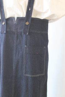 シャンブルドゥシャーム（chambre de charme）デニムサロペット 