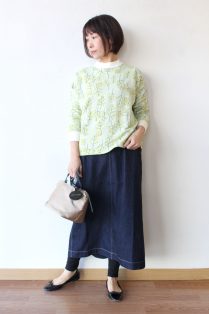 chambre de charme ガーデン刺繍プルオーバー chambre de charme（シャンブルドゥシャーム）の「cdc ラムナイロン