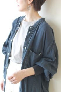 アヤン（ayane）テンセルデニムシャツジャケット／ネイビー - 13,904円