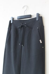 アヤン（ayane）ペンシルスカート／ブラック - 10,240円 | 通販
