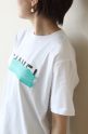 アカウント（ Account in Paris）ペイントロゴＴシャツ／ホワイト