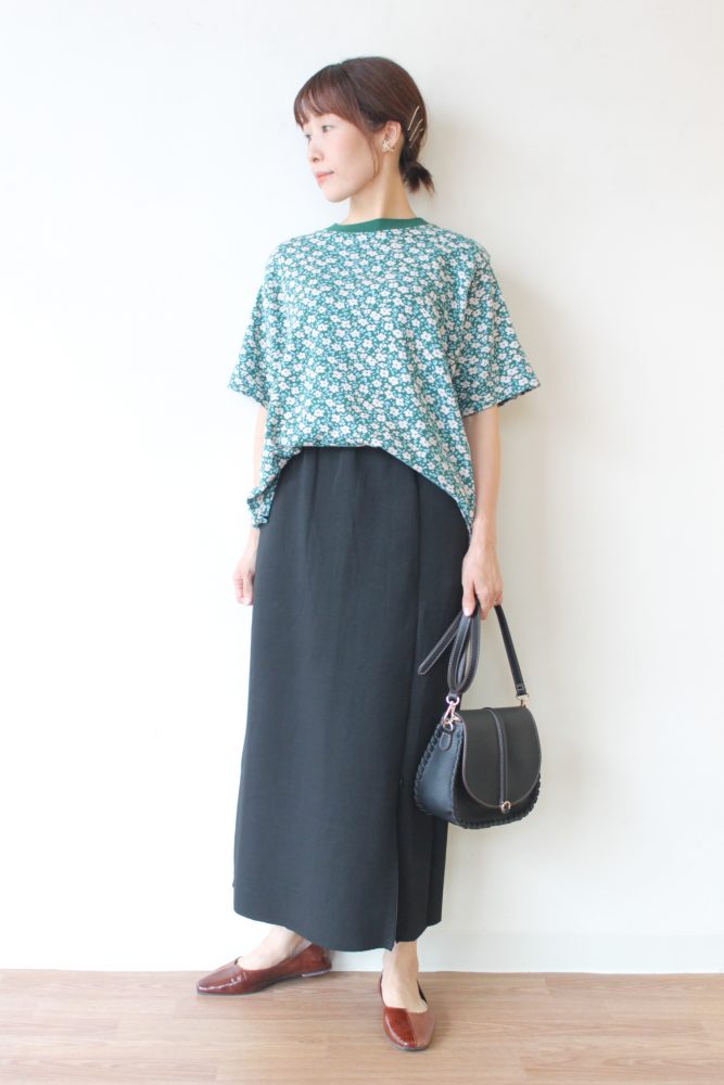 シニヨン（CHIGNON）サイドジップタイトスカート／ブラック - 9,504円 | 通販 | CREEKS