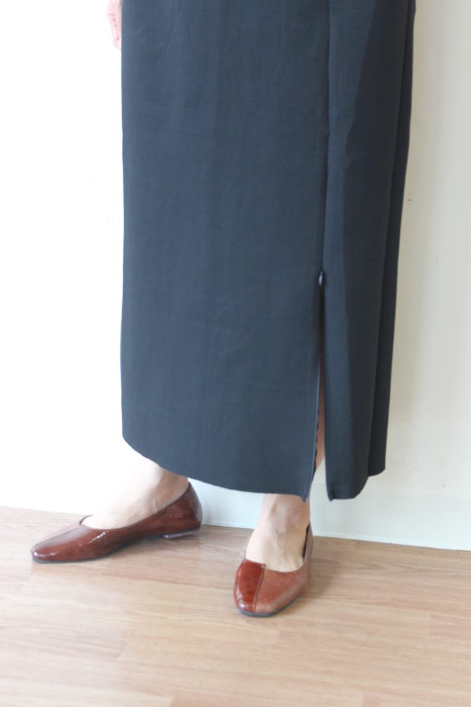 シニヨン（CHIGNON）サイドジップタイトスカート／ブラック - 9,504円 | 通販 | CREEKS