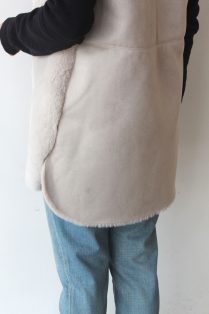 マリードール（MARIED'OR）フード付きエコファーベスト／ベージュ