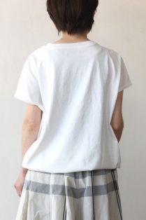 マリードール（MARIED'OR）裾しぼりロゴカットプルオーバー