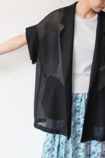 ディニテコリエ(Dignite Collier）メッシュ半袖ジャケット