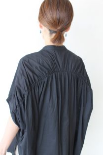 【期間限定】Dignite collier 【新品】バックギャザーシャツ IMG_8347-209x314.jpg