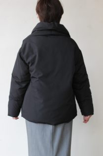 マリードール（MARIED'OR）ビックショールダウンジャケット／ブラック