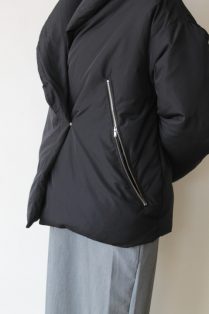 マリードール（MARIED'OR）ビックショールダウンジャケット／ブラック