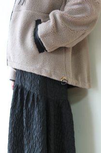 トロア（trois）ボアブルゾン／ベージュ×ブラック - 25,520円