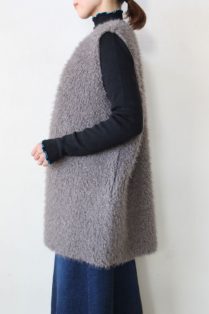 未使用品 トラッゾドンナ Torrazzo Donna ボア×スウェードリバーシブルベスト F 茶 ブラウン /SS ■OS レディース TORRAZZO DONNA - トラッゾドンナ ボア×スウェードリバーシブル