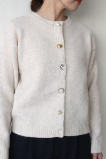 新品❗️TORRAZZO DONNA パールボタンベージュ 五分袖