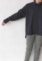 シェーナ（scena）ジャッカルワッフルサイドボタンプルオーバー／グレー
