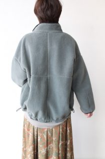 トロア（trois）ボアブルゾン／グレイ×ブラック - 22,330円
