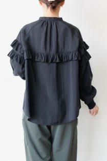 アンナケリー（Anna Kerry）フリルブラウス／ブラック - 7,150円