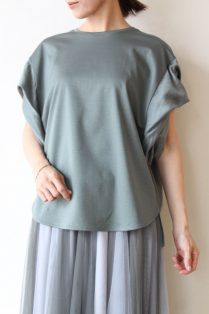 パシオーネ　バルーンスリーブジャンバー PASSIONE ﾊﾞﾙｰﾝｽﾘｰﾌﾞショート丈ジャケット♡ | Room☆staffblog