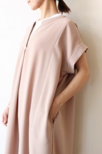 ディニテコリエ(Dignite Collier）スキッパーロングワンピース