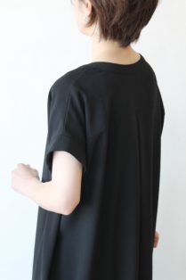 ディニテコリエ(Dignite Collier）スキッパーロングワンピース