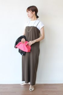 ディニテコリエ(Dignite Collier）アイラインサロペットワンピース