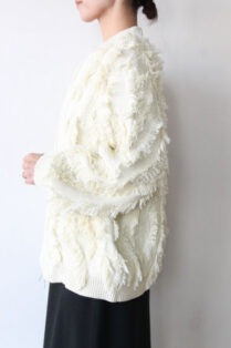トラッゾドンナ(TORRAZZO DONNA) ワイドリブニットボレロ／アイボリー IMG_5739-209x314.jpg