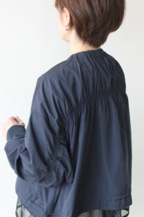 ディニテコリエ(Dignite Collier）メッシュレイヤードブルゾン