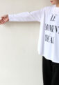 ロージー（ROSIEE)ロゴプリントロングTシャツ／オフ