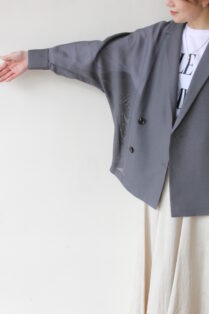 ディニテコリエ メッシュドルマンジャケット 18700円 新品未使用タグ付 今期 ディニテコリエ(Dignite Collier）ドルマンシャツジャケット／スミクロ