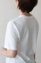 カフネ（CAFUNE）フロッキープリントロゴＴシャツ／アイボリー