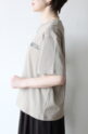 ディニテコリエ(Dignite Collier）AMICALロゴ吸水速乾Tシャツ／ベージュ