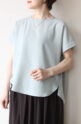 ディニテコリエ(Dignite Collier）裾切替プルオーバー／セージグリーン