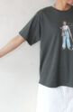 ロージー（ROSIEE）女の子柄プリントＴシャツ／チャコール