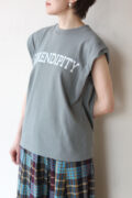 パシオーネ（PASSIONE）フレンチスリーブロゴＴシャツ／カーキグレー