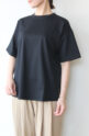 アンナケリー（Anna Kerry）同色星刺繍Ｔシャツ／ブラック