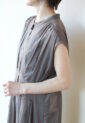 ディニテコリエ(Dignite Collier）ウエストタックフレアワンピース／チャコール