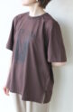 ロージー（ROSIEE）ニューヨーク街並みプリントＴシャツ／ブラウン