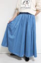 ブランコイブリロ（blanco y brillo）タフタフレアスカート／ブルー