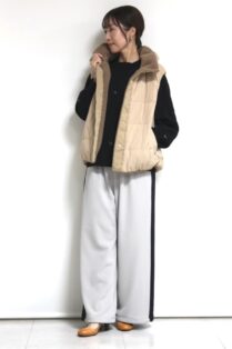 コムアンファム （comme une femme）リバーシブルダウンベスト