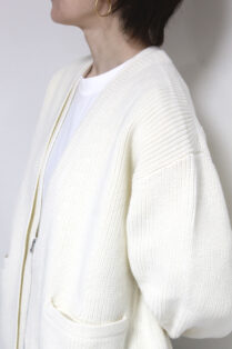 ディニテコリエ(Dignite Collier）ジップニットカーディガン／オフ