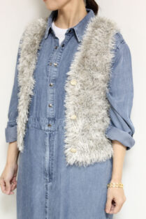 ディニテコリエ(Dignite Collier）フェザーニットベスト／グレージュ