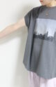アンナケリー（Anna Kerry）フォトＴシャツ／チャコール
